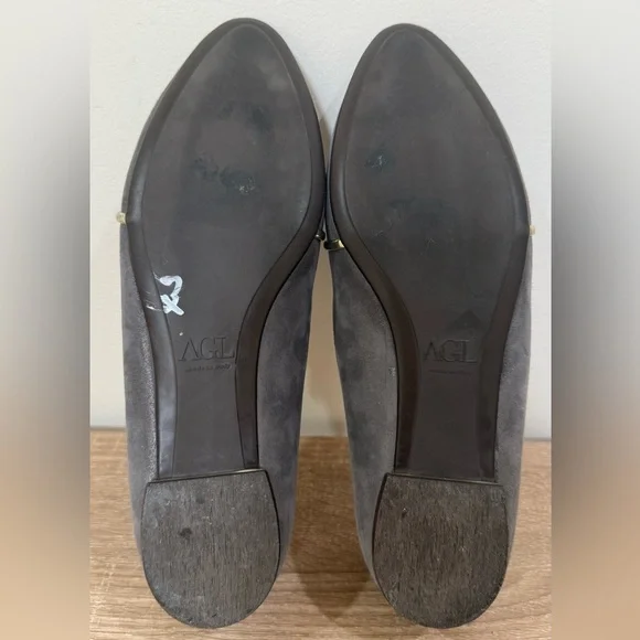AGL Women's Gray Loafers with Gold Detail - Picture 8 of 8